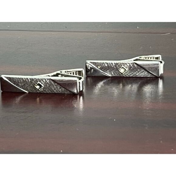 VTG Sarah Coventry Tie Tack Lot of 2 Silver Tone - Picture 1 of 6